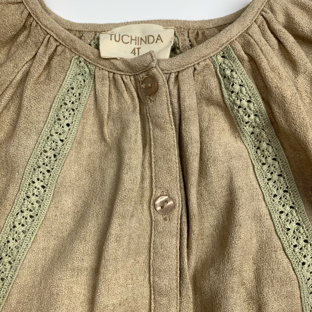 Beautiful Tuchinda top. - Picture 3 of 6